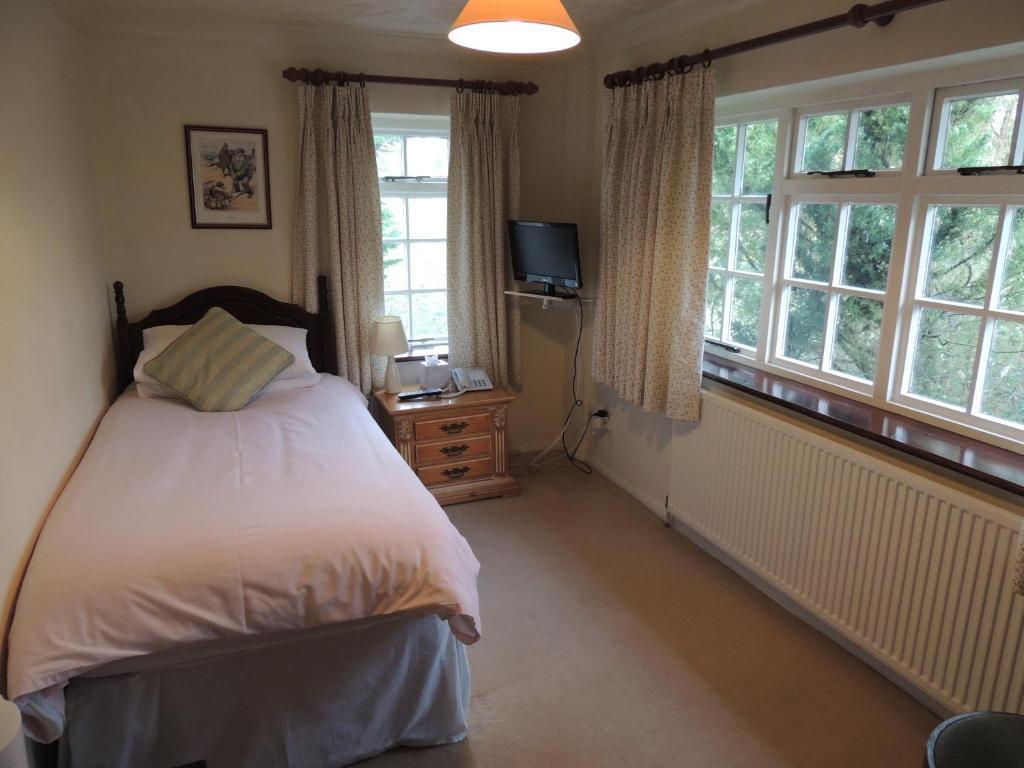 Mannings Heath Hotel Horsham Rum bild
