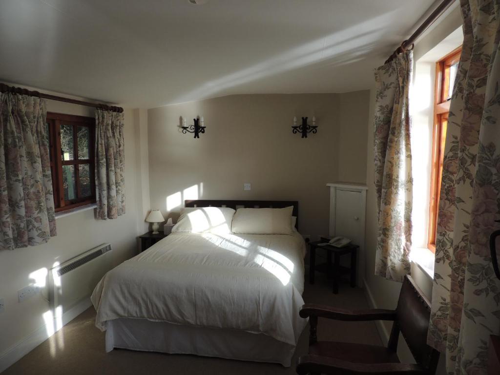 Mannings Heath Hotel Horsham Rum bild
